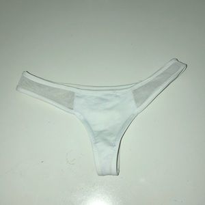 chelsea coulbourne bottoms ✨